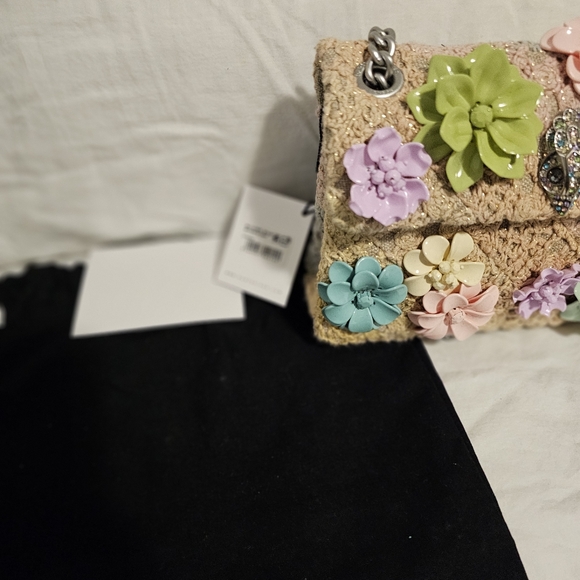 Kurt Geiger London Women's Mini Kensington Flowers Crossbody Bag - Picture 2 of 4